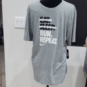 Nike Gray Short Sleeve Tee Motivational Design
